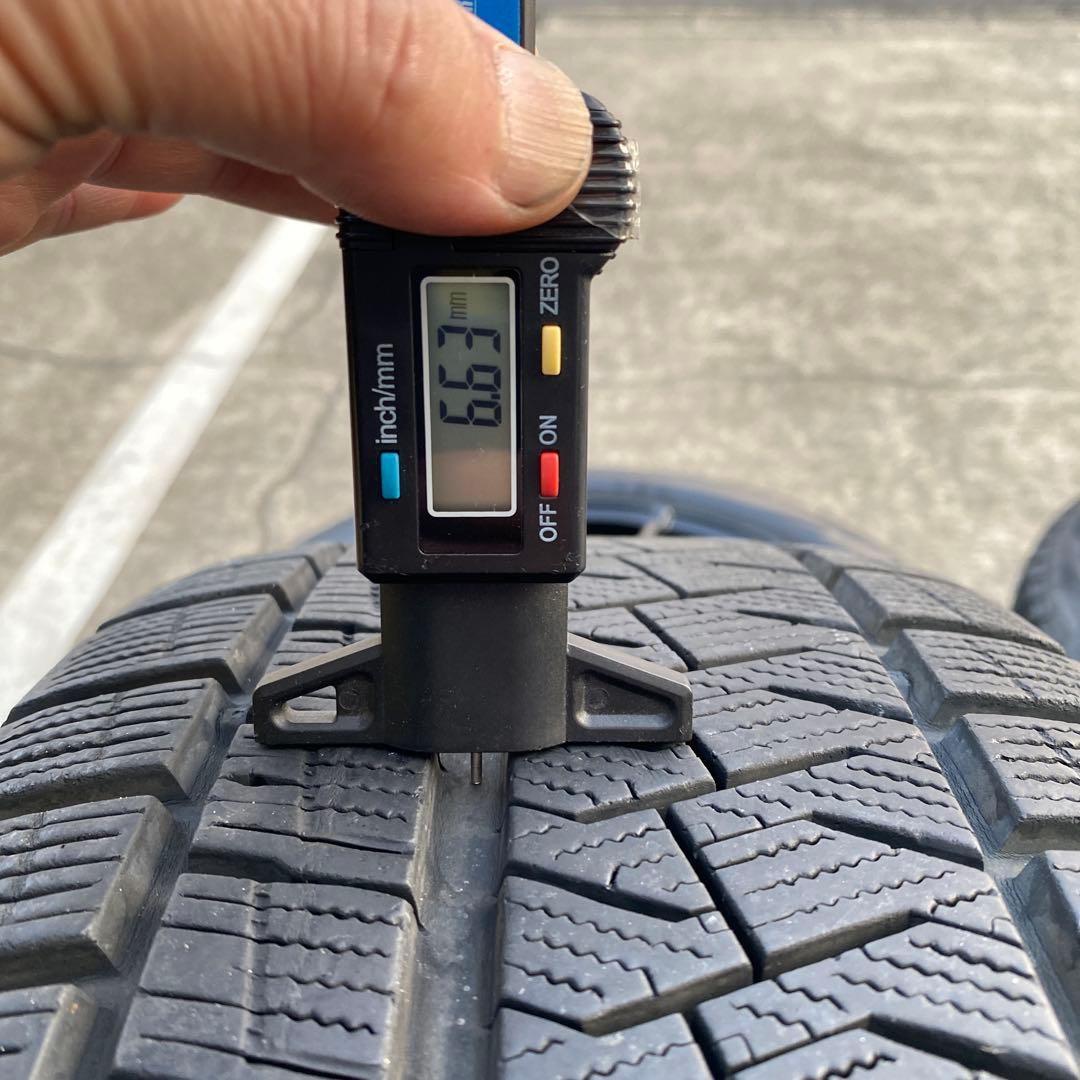 ◇中古ピレリ215/50R17スタッドレスセット レヴォーグ