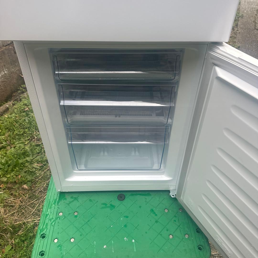 Hisense 冷凍冷蔵庫 2022年製 175L HR-D1701W