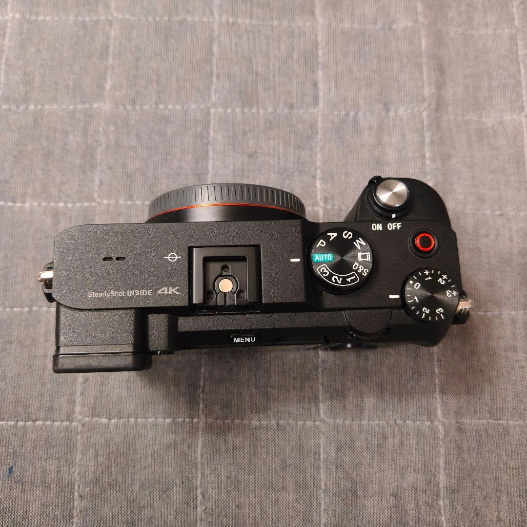 美品 SONY α7c【シャッター回数2491】 ILCE-7C (S) ボディ