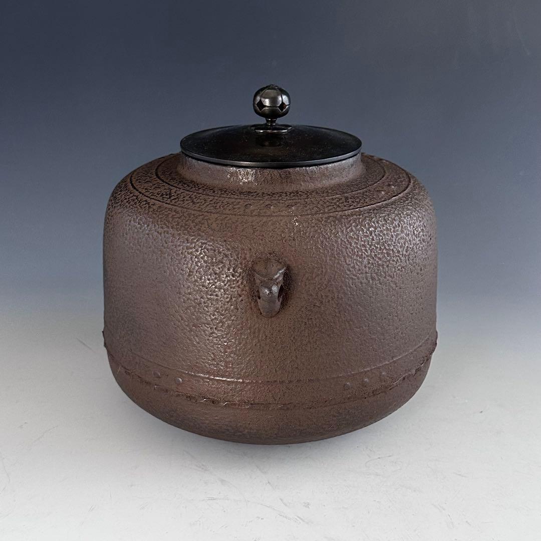 茶道具　万代屋釜　焼抜　風炉用　釜　あじろ鉄　茶の湯釜　湯沸かし　稽古　鋳物