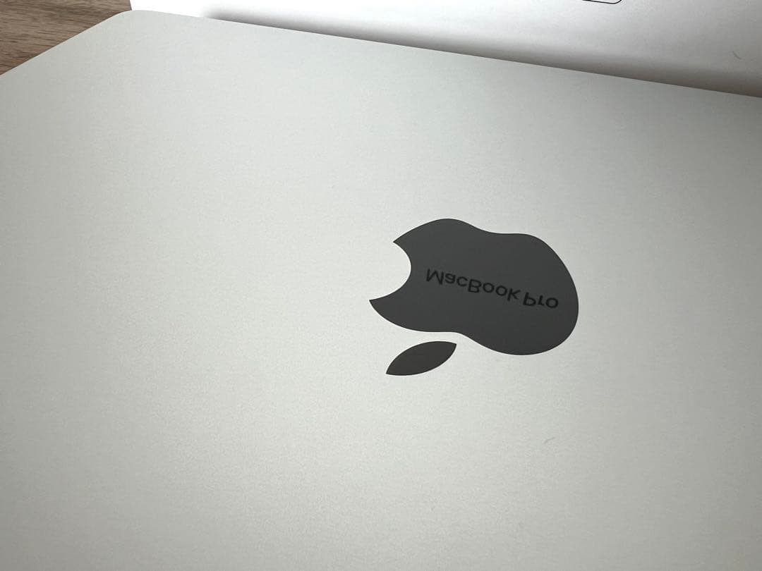 【美品】MacBook Pro 14-inch 2021 M1/16GB/1TB