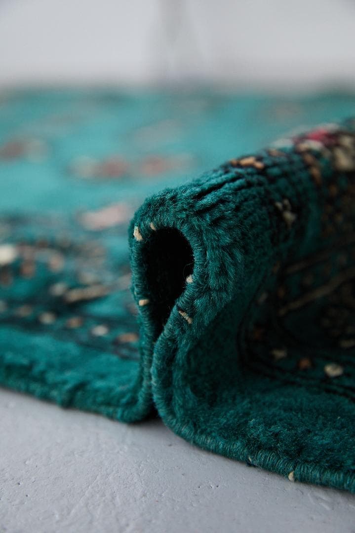 希少　ヴィンテージラグ　ラホール産　トライバルラグ（208×127cm）緑