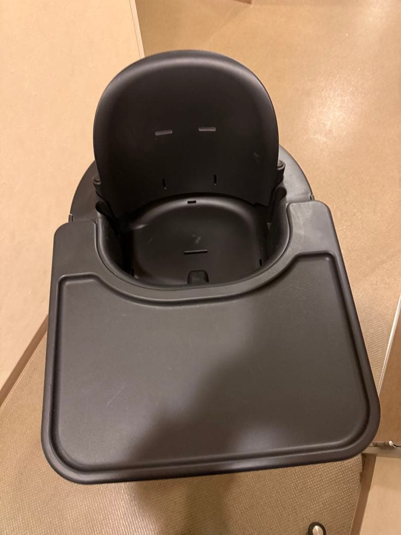 Stokke (ストッケ) ステップス ベビーチェア ブラック ナチュラル