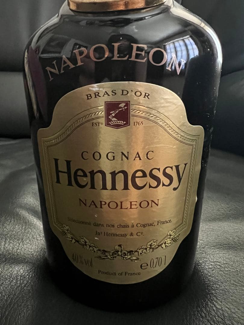 猫ちゃん ヘネシー Hennessy NAPOLEON 700ml