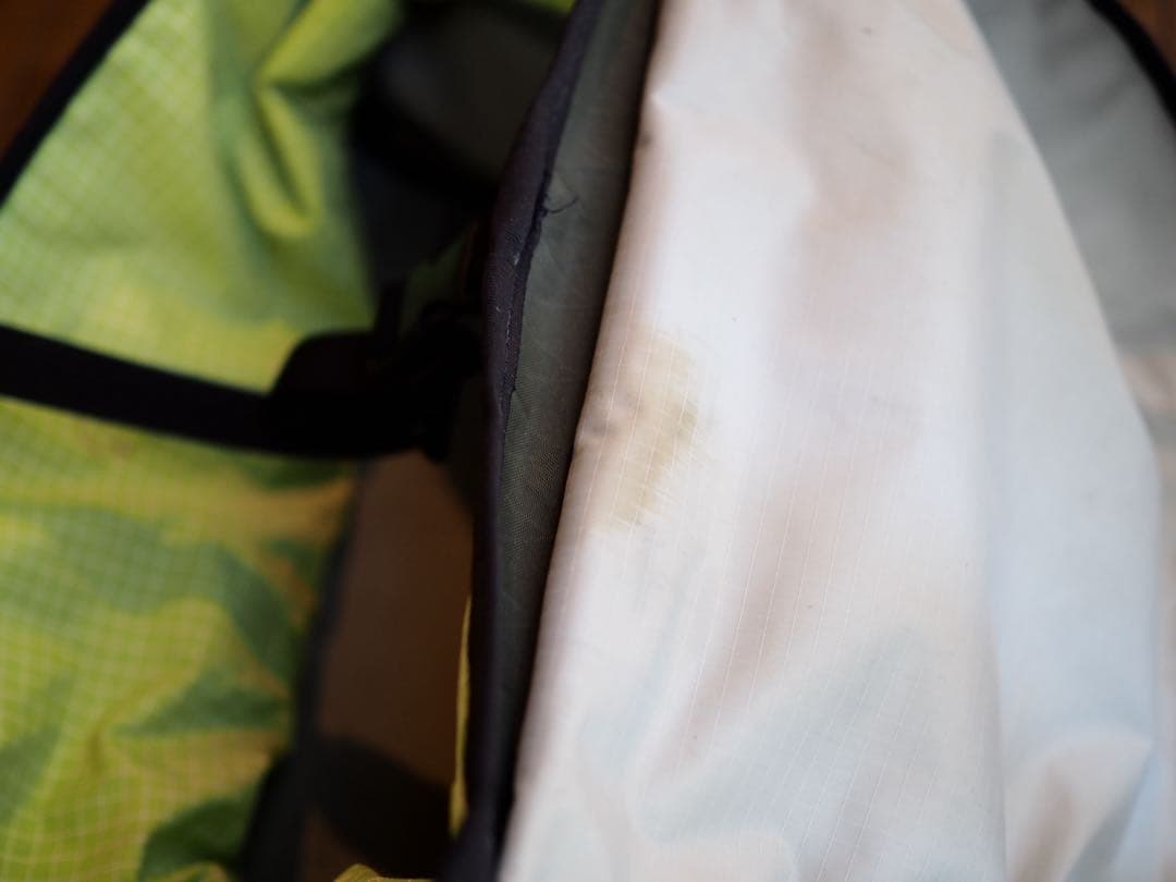 スイフトインダストリーズ　ゼイゲストバック