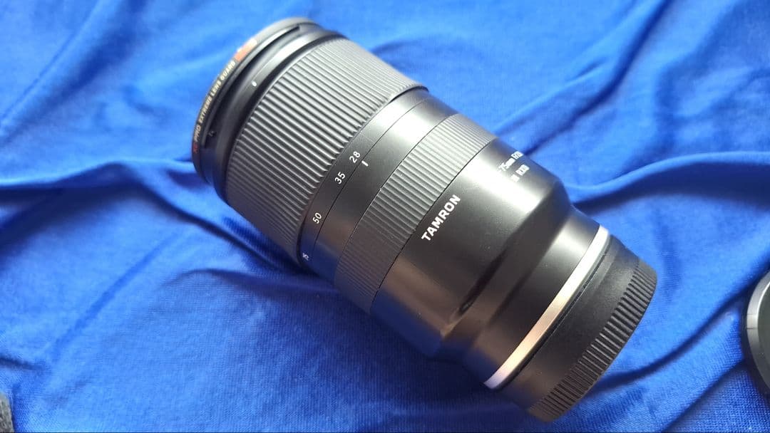 TAMRON 28-75mm F2.8 Di III RXD ソニーEマウント