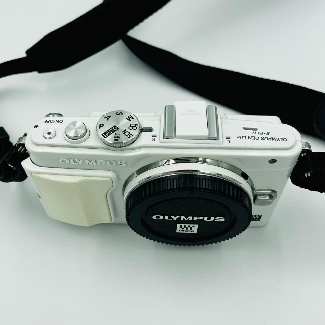 ヤマピー　OLYMPUS E-PL6 ダブルレンズ ミラーレス