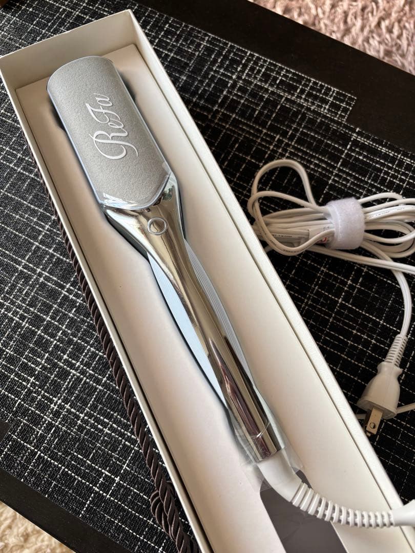 maho様ReFaパワーストレートアイロン　プロ　箱・保証書つき　リファ本店購入