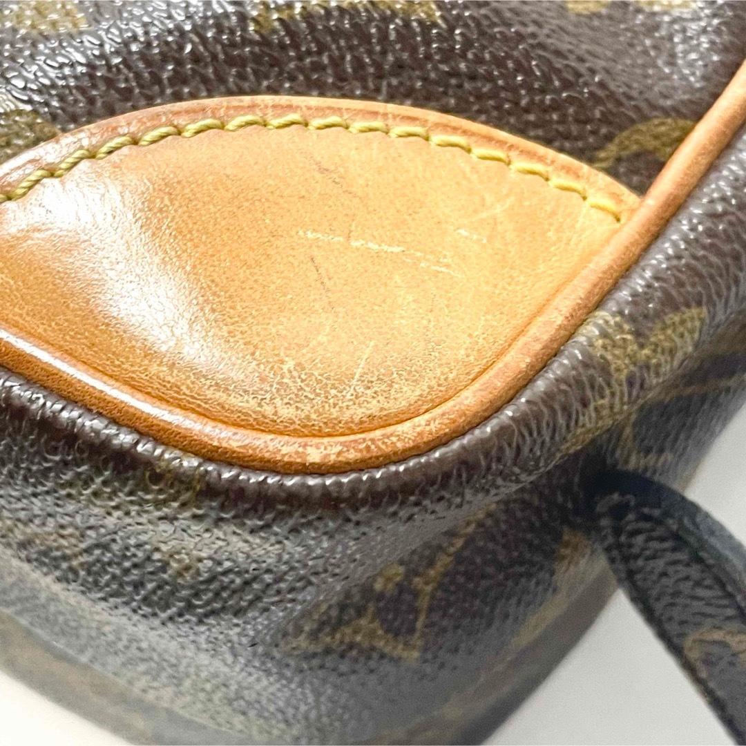 eルイヴィトン　モノグラム　アマゾン　ショルダーバッグ　ブラウン