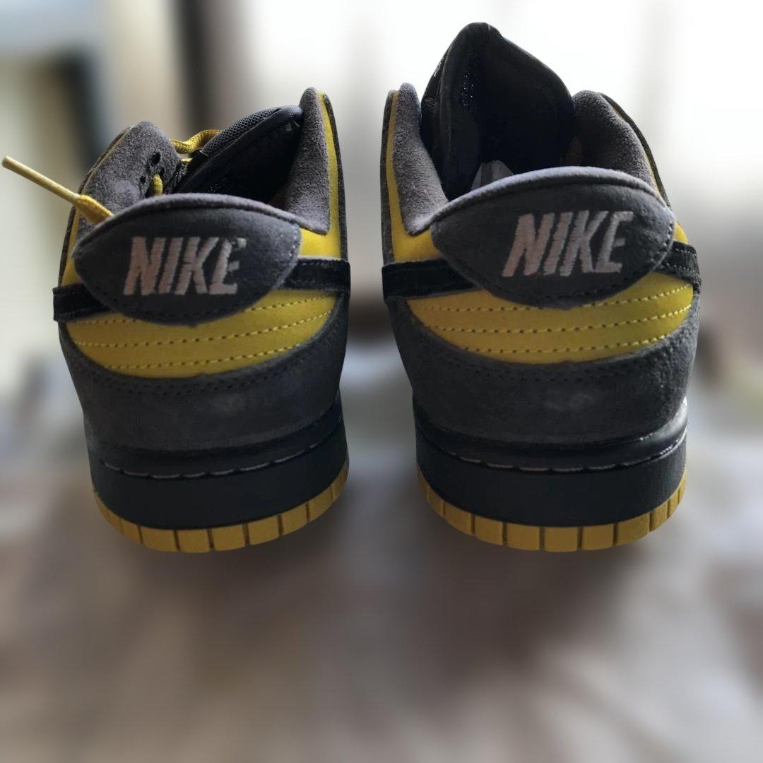 Nike SB Dunk Low グレー/イエロー 26.5cm