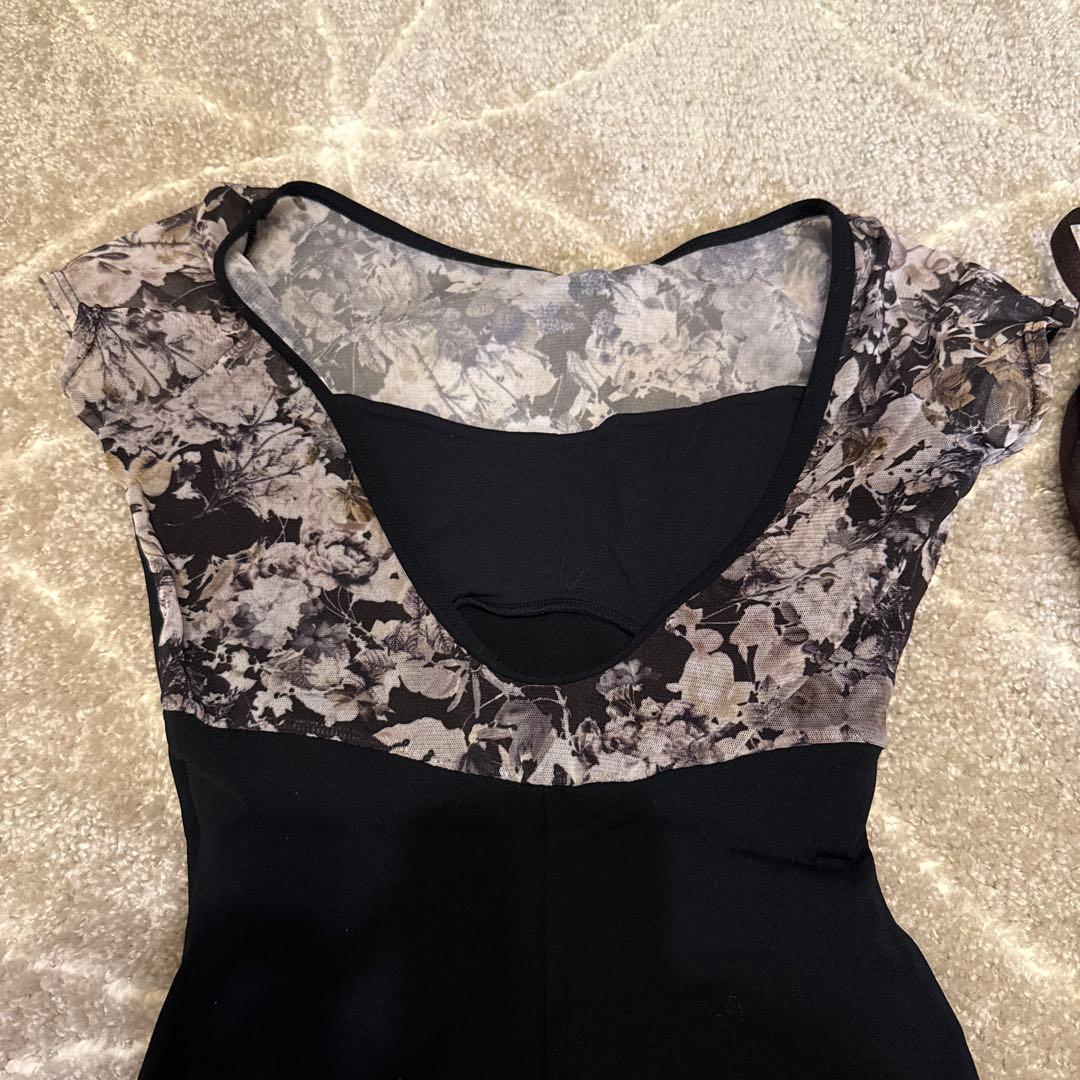 チャコット　レオタード　M