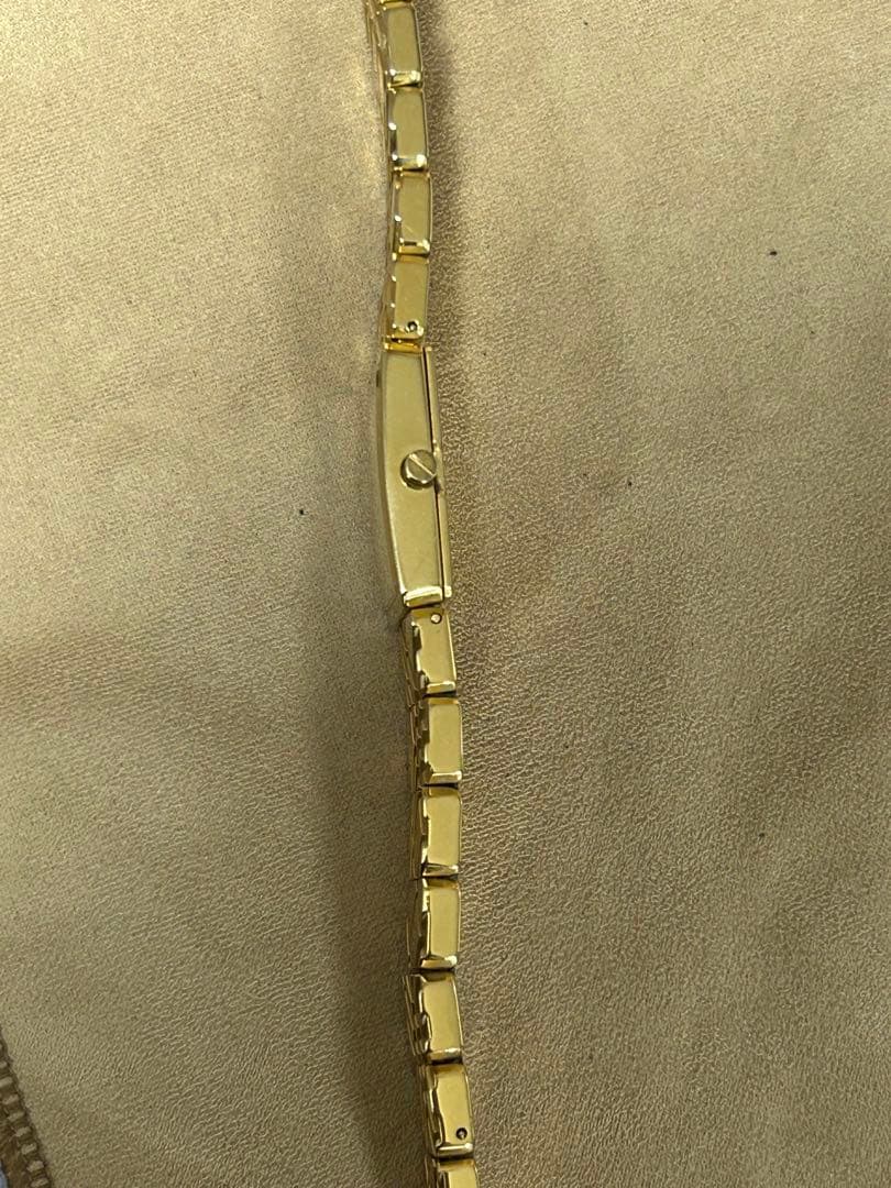 Burberry レディース 時計 ゴールド