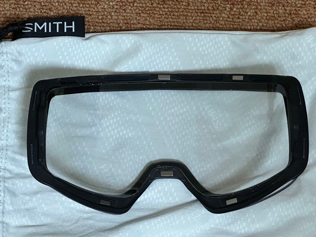 【値下げ】SMITH 4DMAG ゴーグル レンズ3枚 ケース延長ベルト付スミス