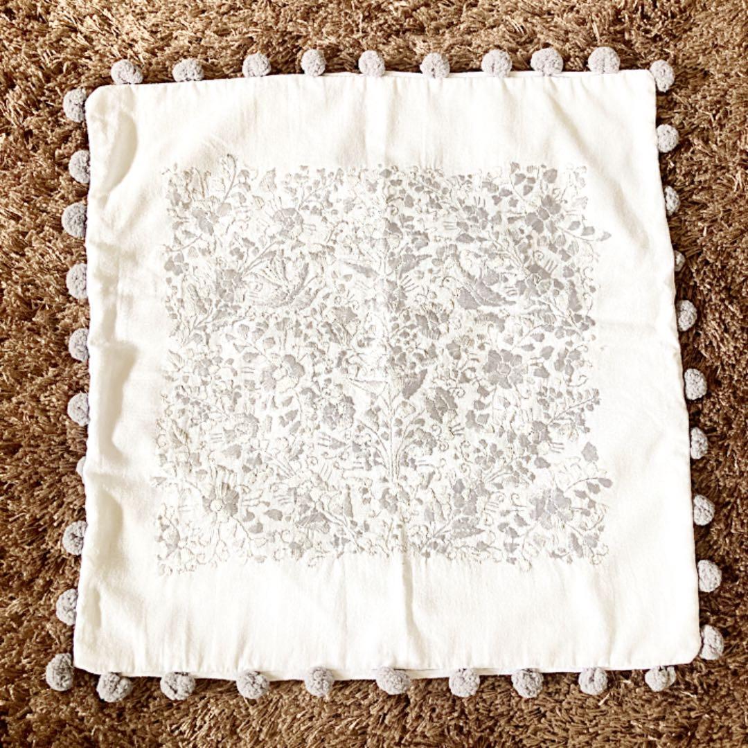 新品＊メキシコ刺繍＊クッションカバー＊グレー系