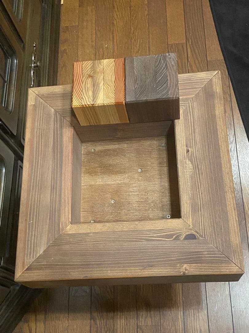 希少♦️最高級 総檜 モダン オーダーテーブル♦️正方形♦️一本脚♦️飾り収納付♦️送料込