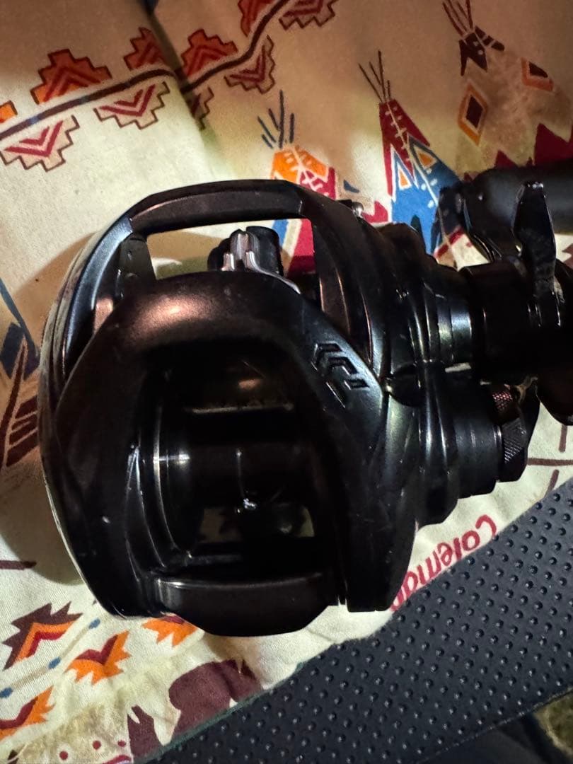 ダイワ 20タトゥーラ SV TW 6.3 右 ベイトリール