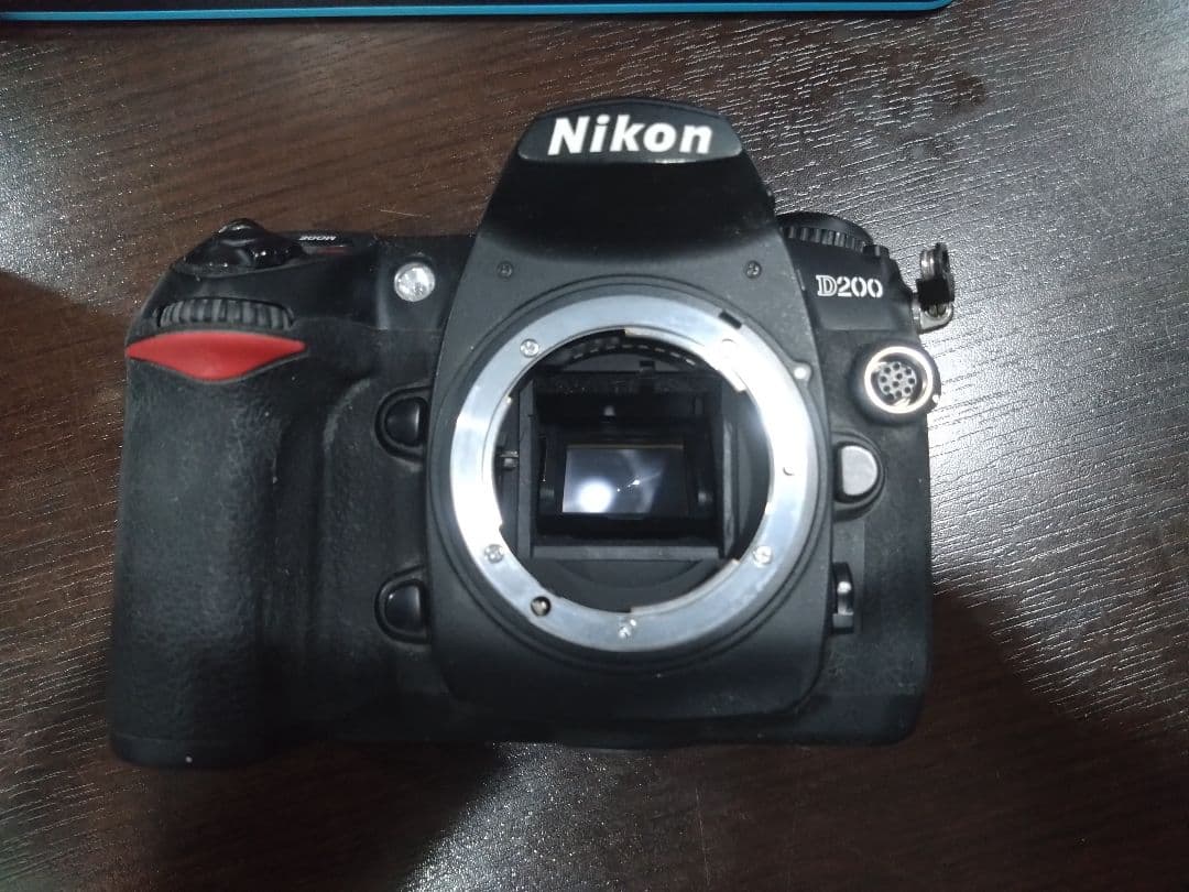 Nikon D200 デジタル一眼レフカメラ