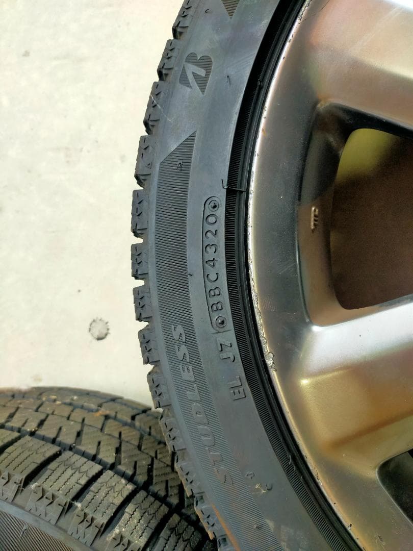 225/45R18 スタッドレスタイヤ&ホイールセット BLIZZAK VRX2