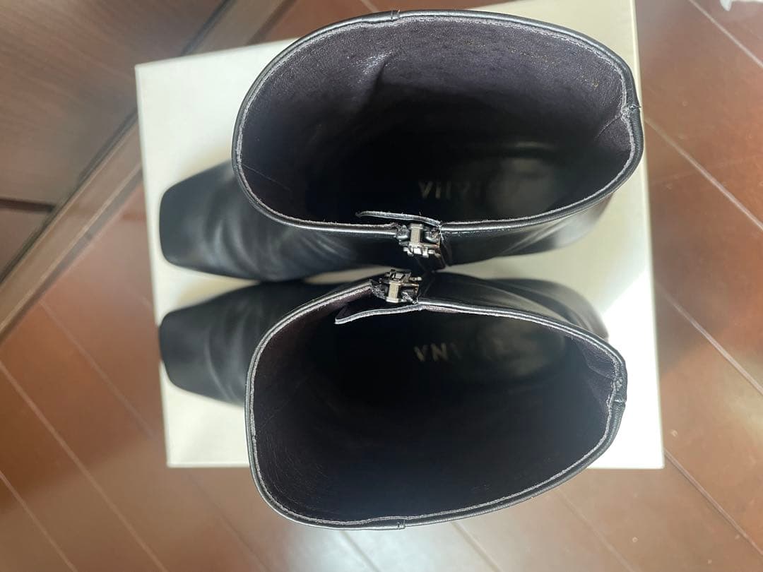 21日まで限定値下げ⭐︎美品☆ダイアナ☆ショートブーツ☆黒25㎝