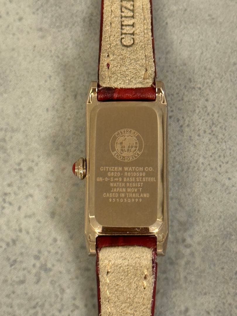 シチズン キー CITIZEN kii: ソーラー腕時計 EG7043-09W