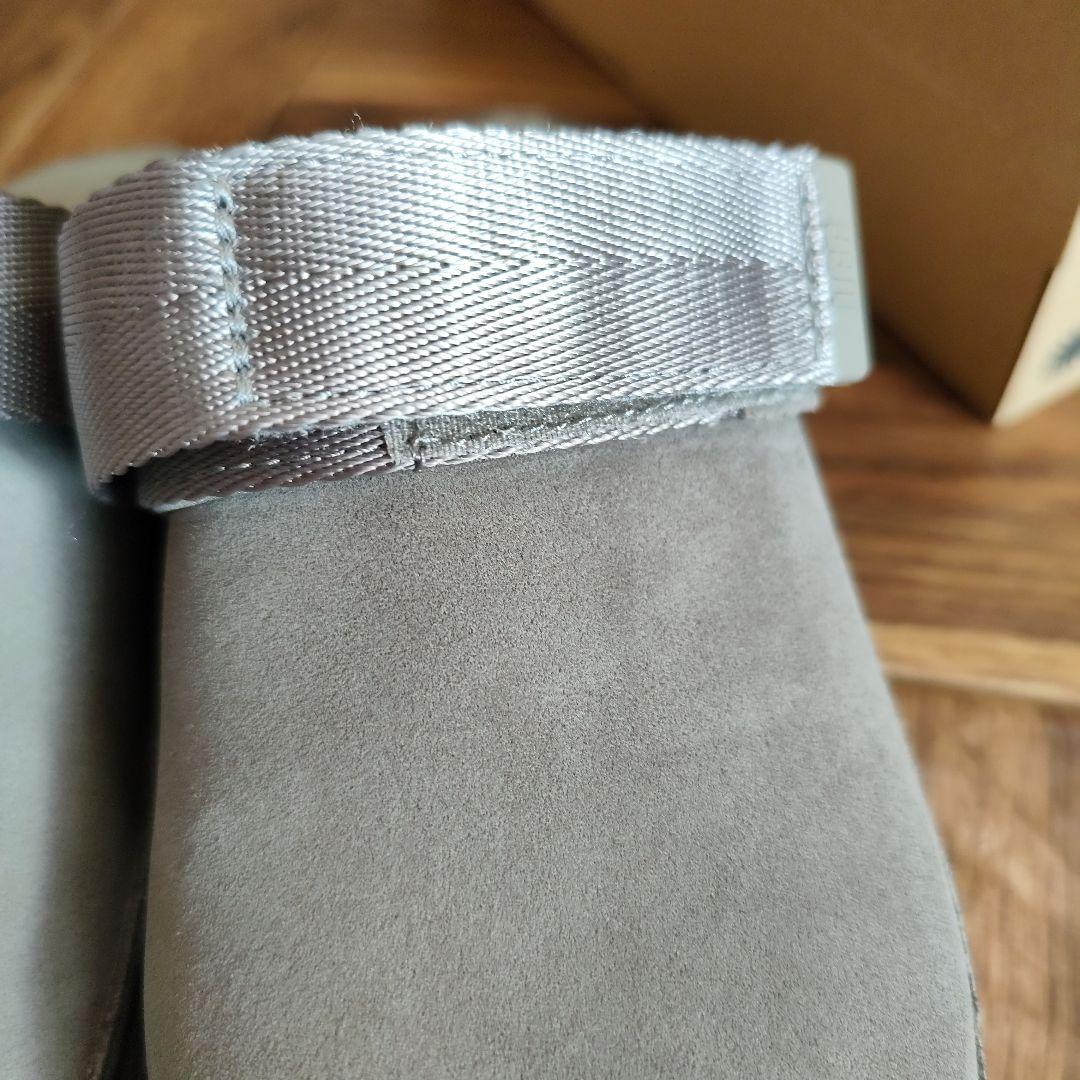 アグ UGG ゴールデンスター クロッグ 24センチ　スモークプルーム