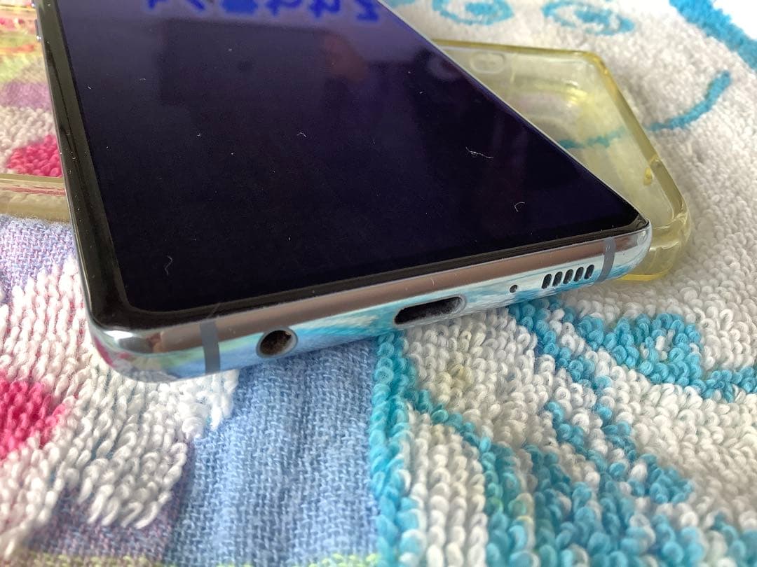 美品 バッテリー交換後1年使用 Galaxy S10 SCV41 SIM解除