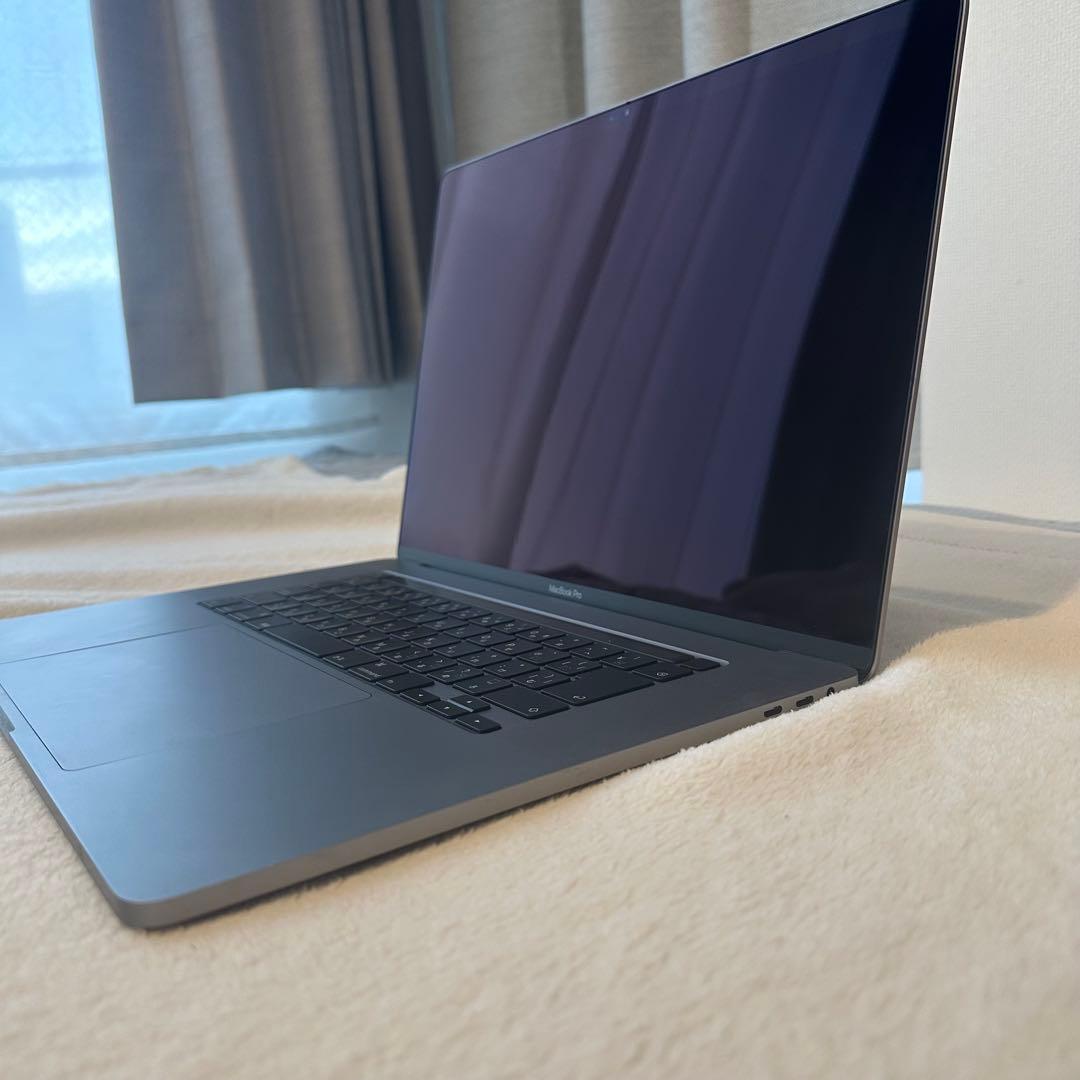 MacBook Pro16インチ2019 / 512GB / 16GB / 美品