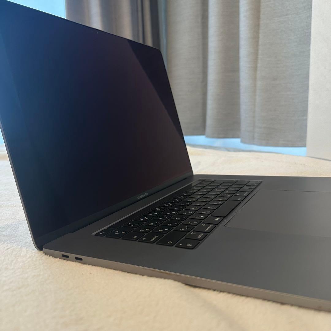 MacBook Pro16インチ2019 / 512GB / 16GB / 美品