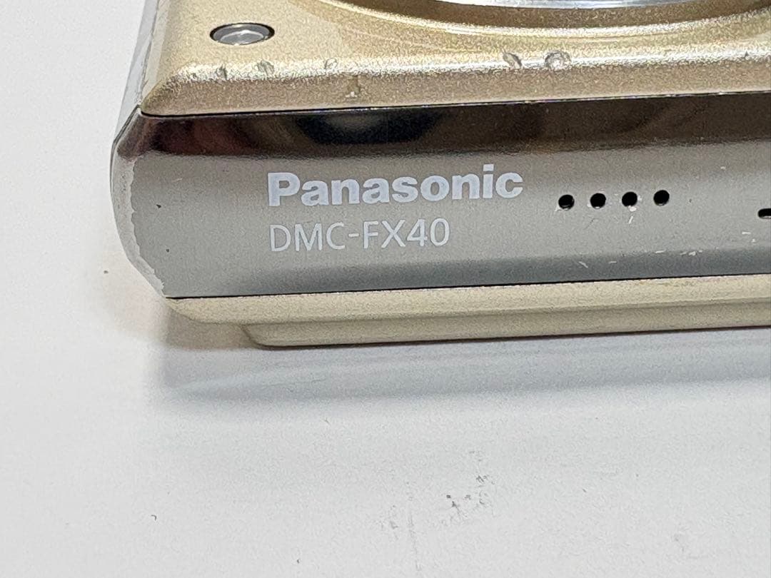 Panasonic LUMIX DMC-FX40 コンパクトカメラ コンデジ　①