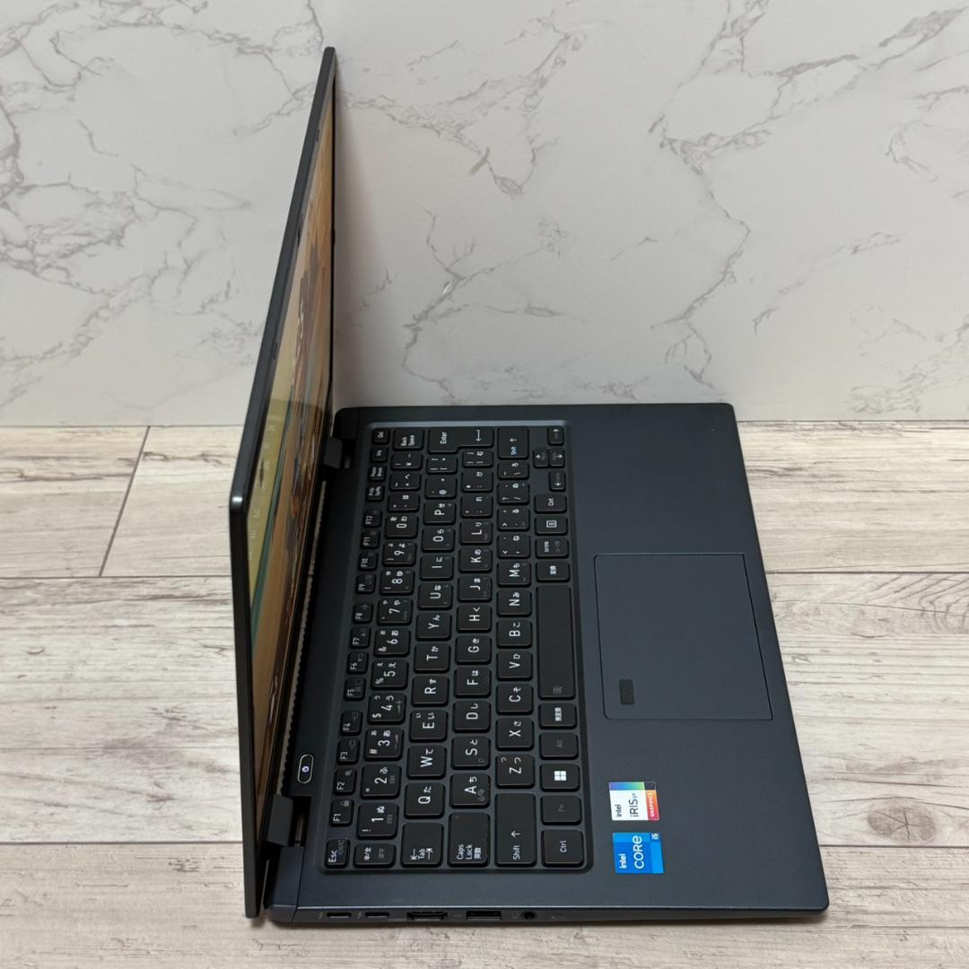 dynabook G83HU 第11世代i5 16GB バッテリー良好！