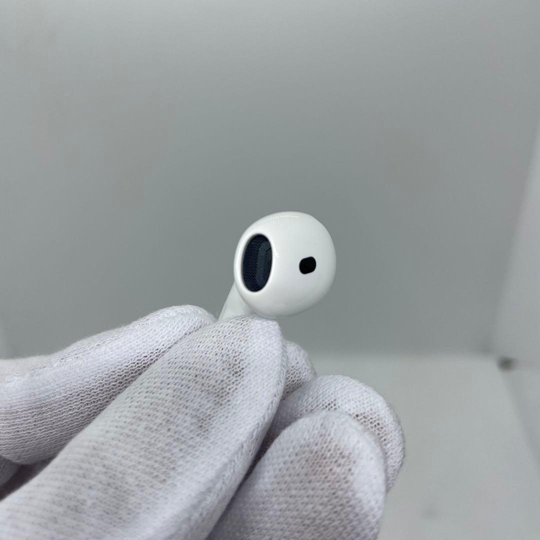 AirPods 4 ノイズキャンセリング機能搭載