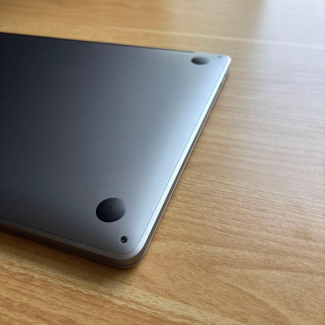 【美品】Macbook Pro 13インチ 2019 i7 16 256 UK