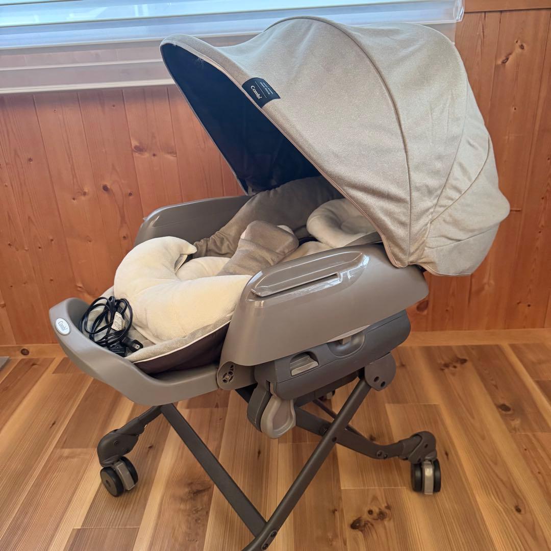 コンビ ネムリラ AUTO SWING BEDi EG 電動ハイローチェア