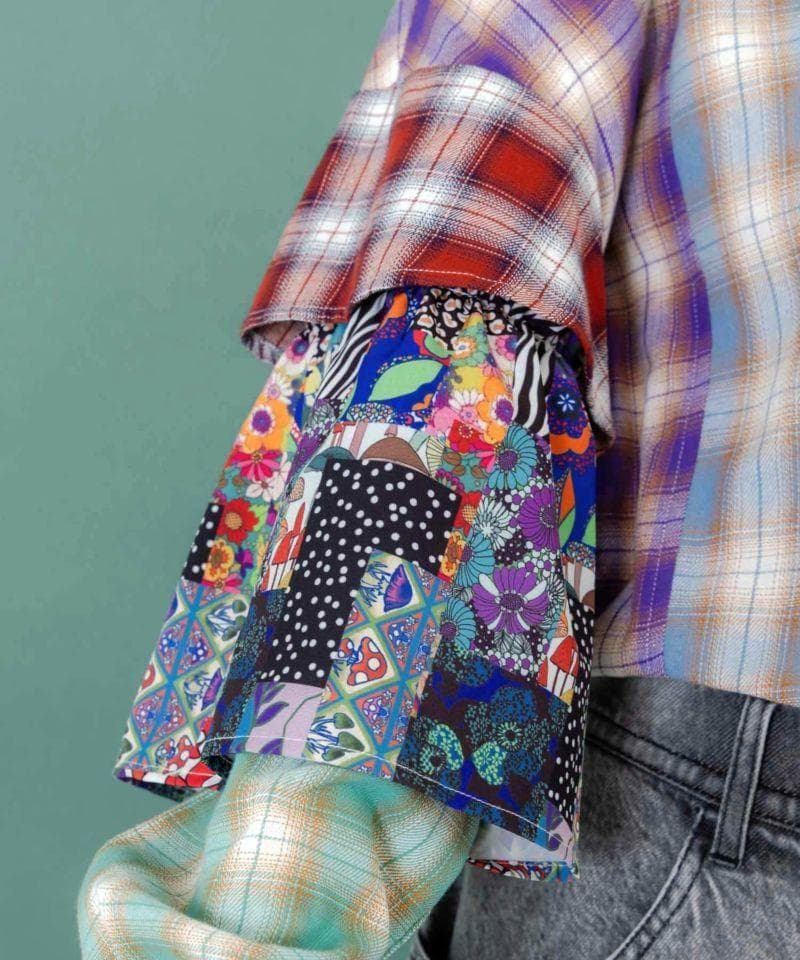 ScoLar 153687：チェックと総柄のアシメパッチワークシャツ