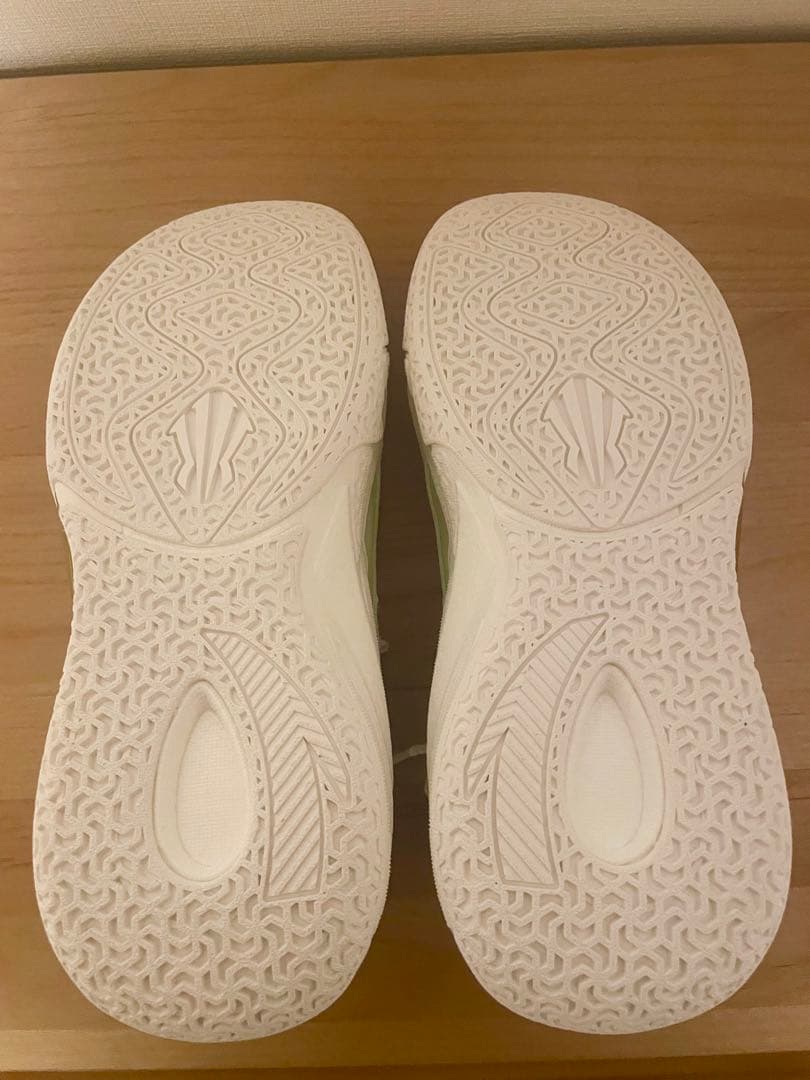 ANTA KAI1/バスケットボールシューズ ホワイト/ブルー/グリーン