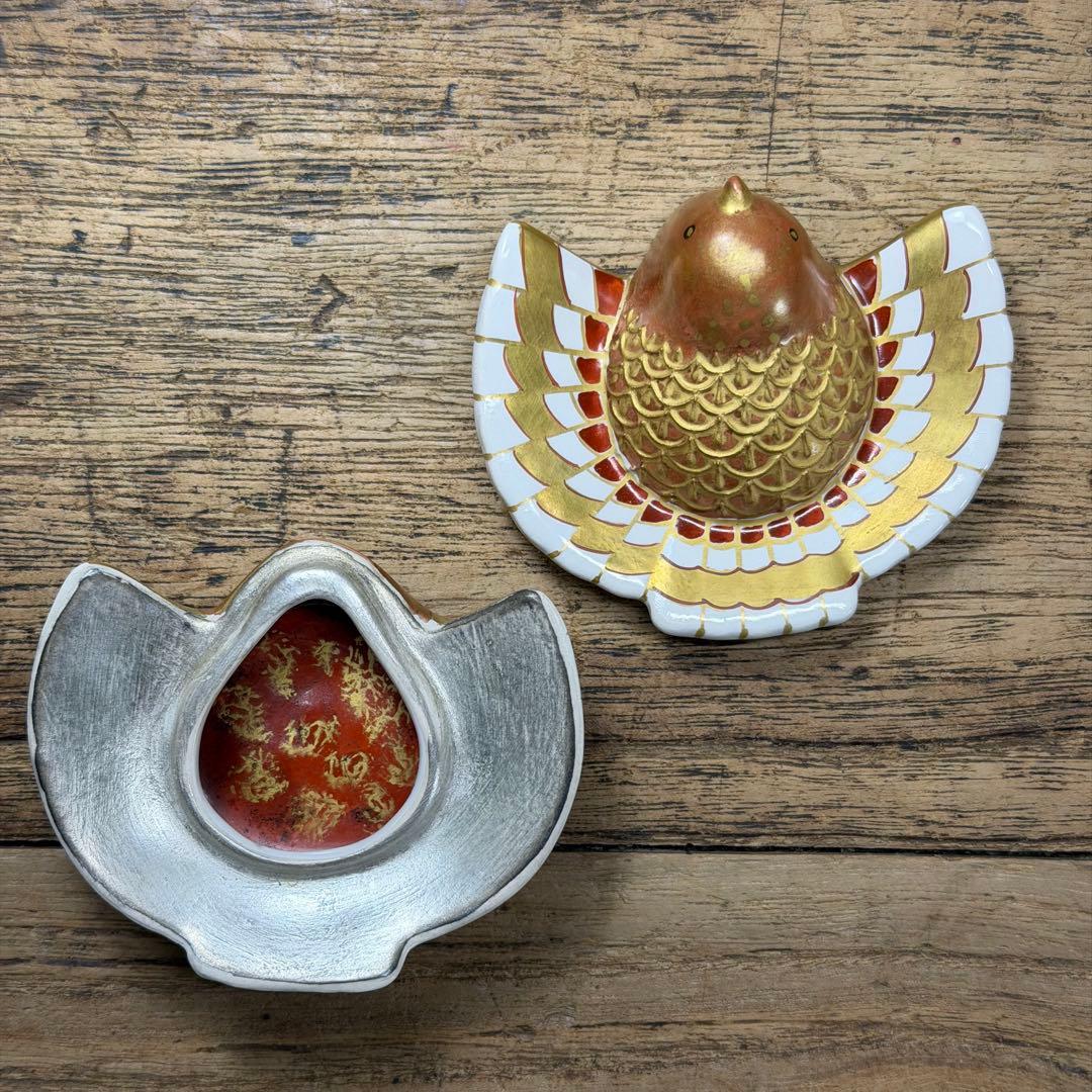 a800 送料込 御室窯 金彩 内銀 福良雀 香合 在銘 共箱 茶道具