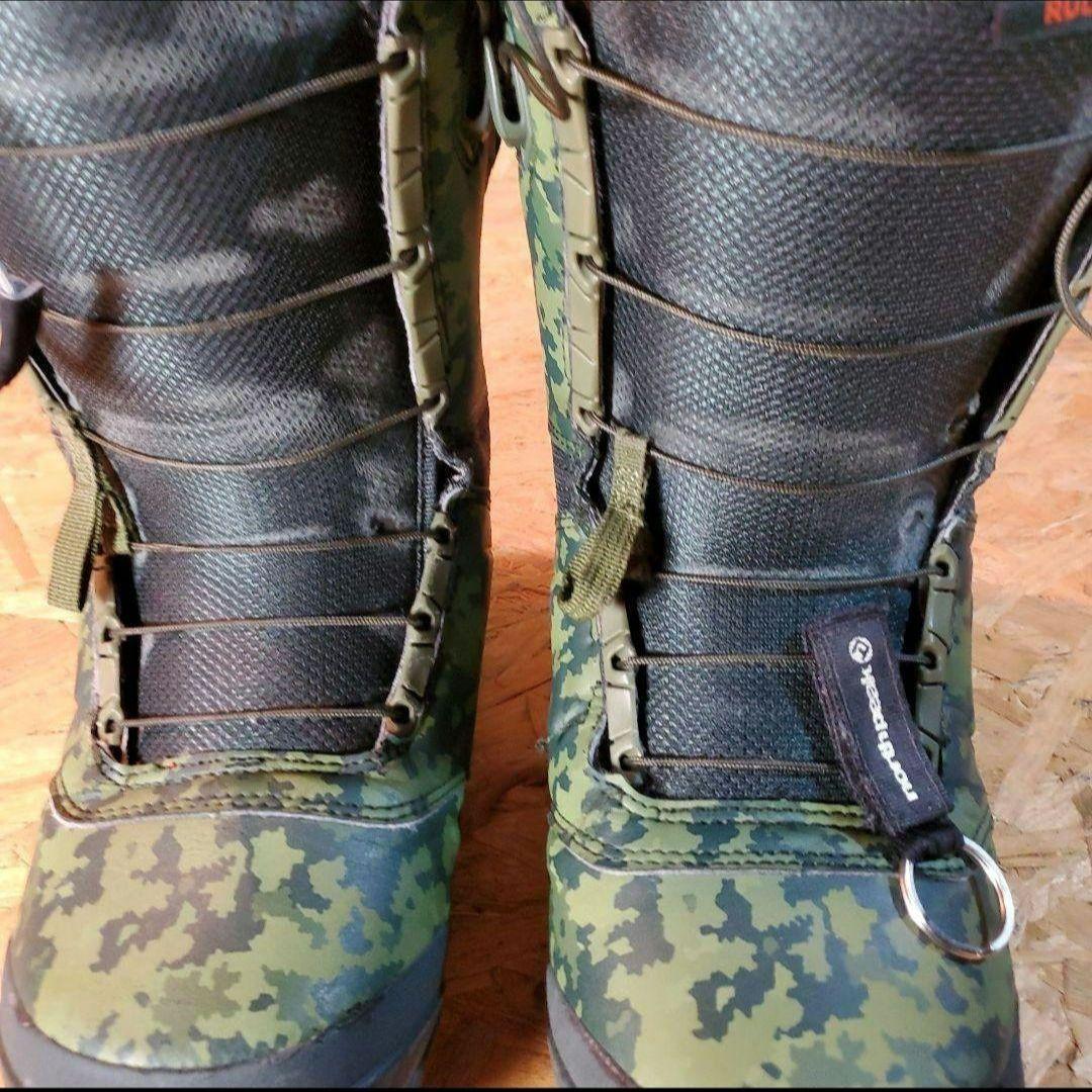 BURTONスノーボードブーツ！！2467