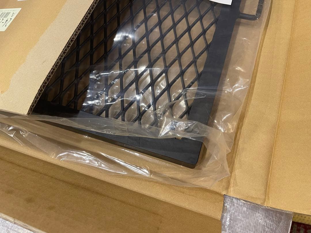 【サンゾー工務店】アイアンテーブル