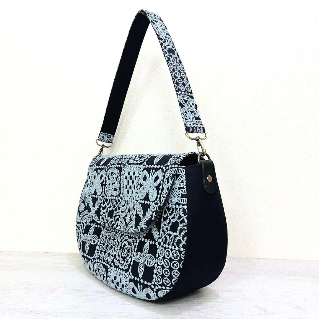 ミナペルホネン　ハンドメイド　フラップショルダー