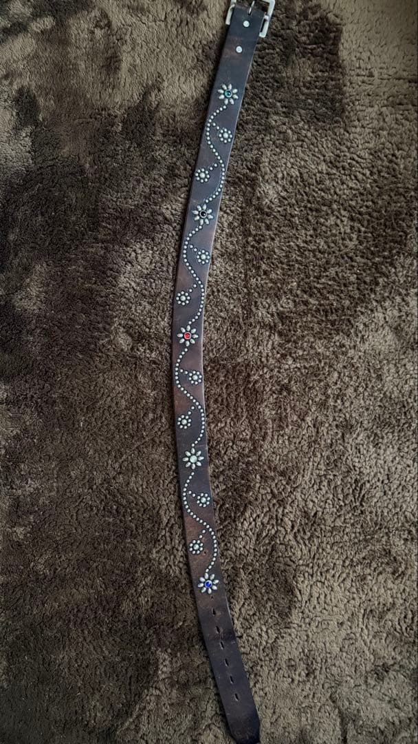 HTC スタッズベルト