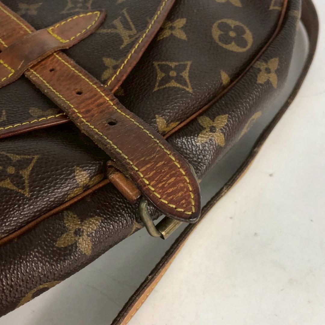 LOUIS VUITTON ルイヴィトン ソミュール ショルダーバッグ