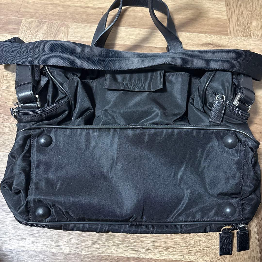PRADA ブラック ビジネスバッグ　ショルダー付