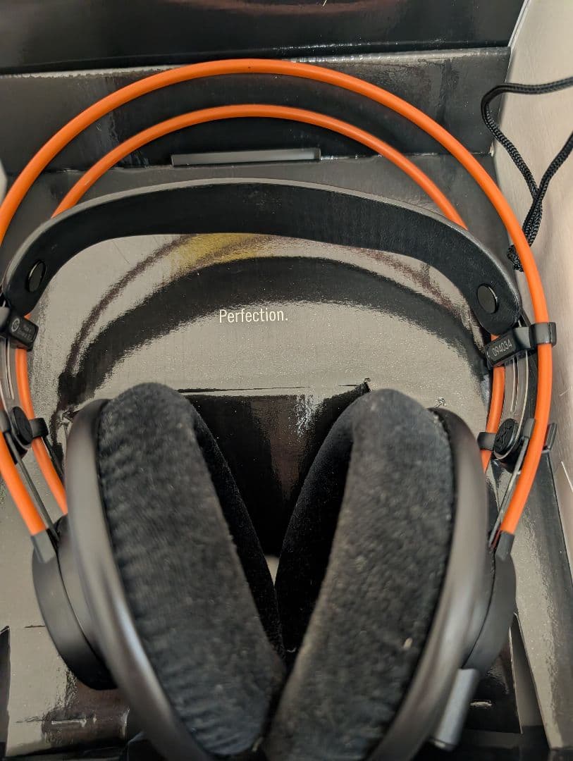 ポ*ト様 AKG K712PRO