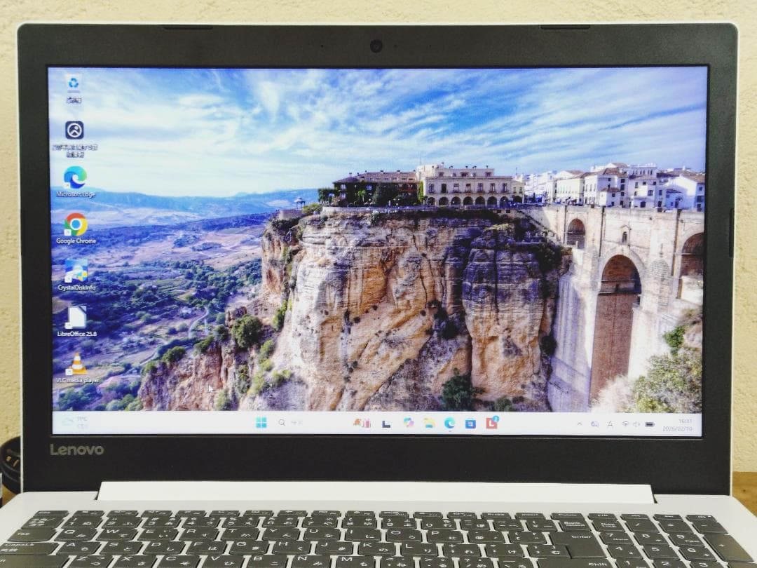 【美品】Lenovo IdeaPad 330 Core i5、メモリ20GB！