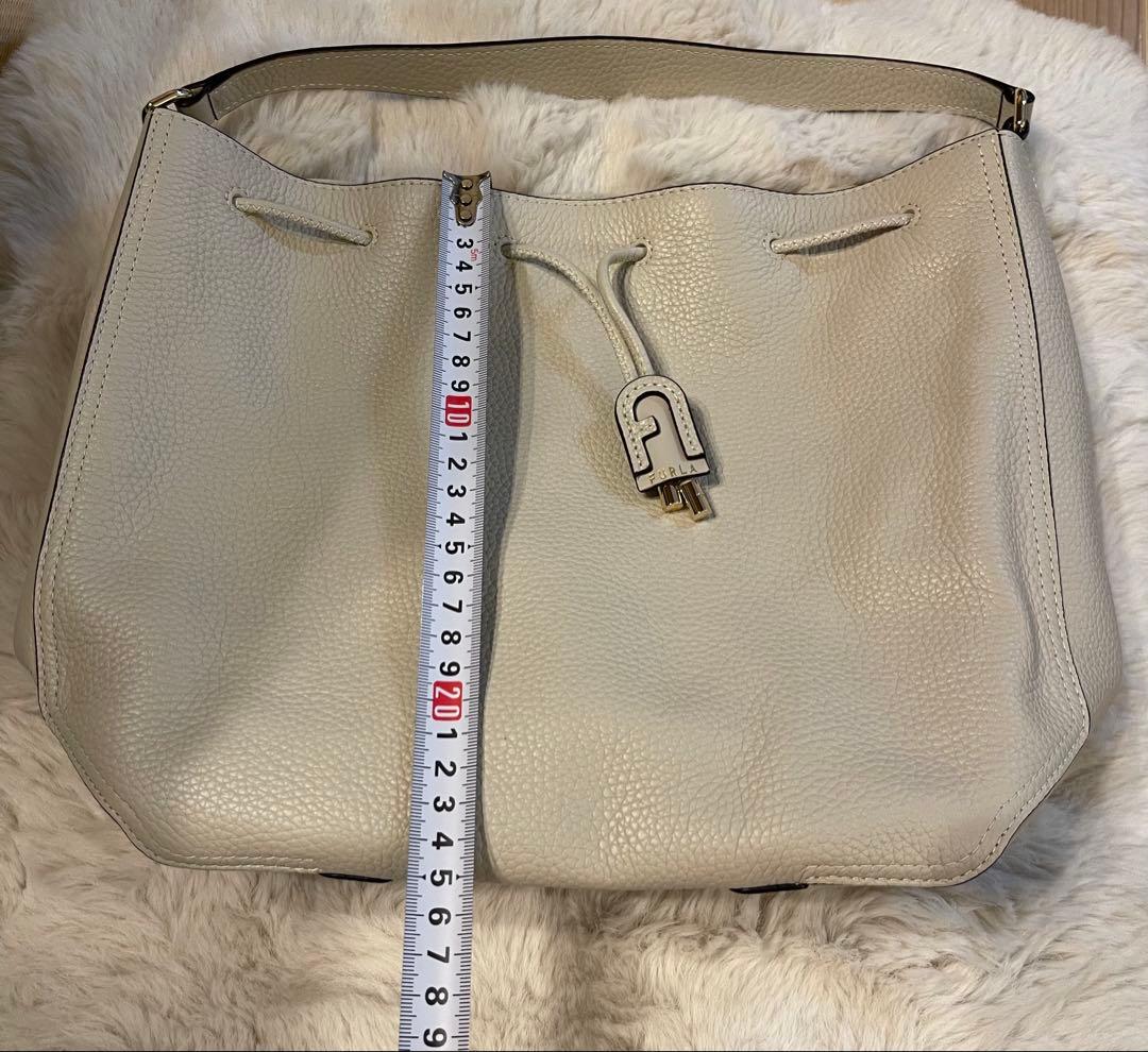 FURLAフルラ アテナ巾着ショルダーバッグ