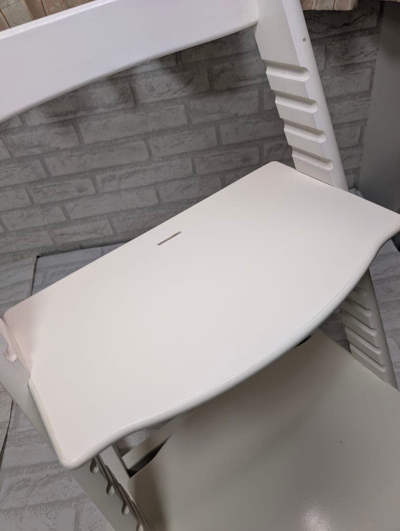 STOKKE ホワイト ハイチェア