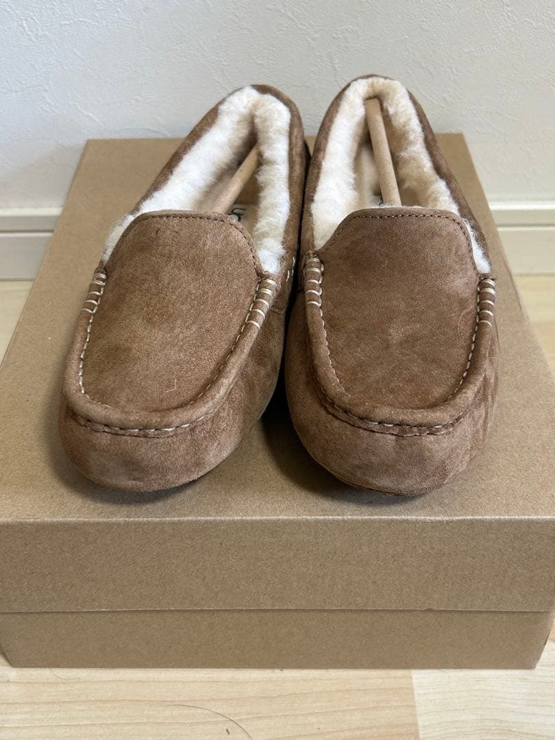 UGG Ansley モカシン　ブラウン