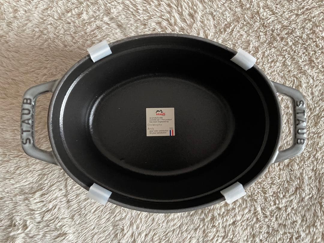 新品未使用カケ有　STAUB ストウブ　ピコココット オーバル 17cm グレー