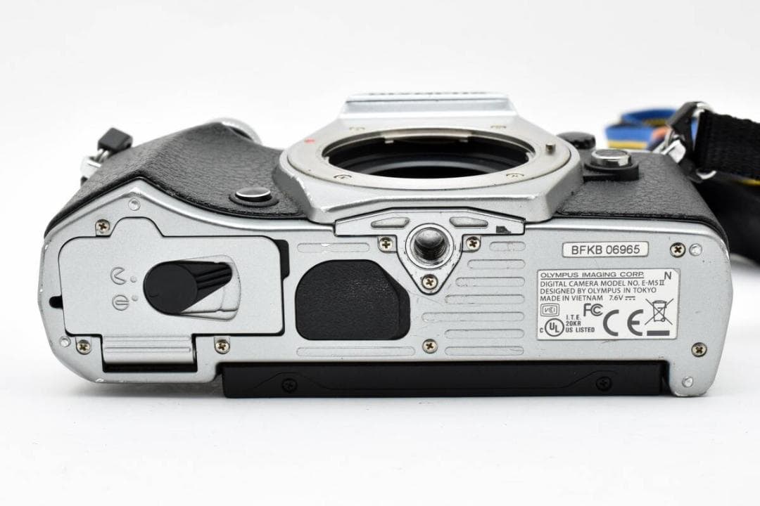 に*３様 オリンパス　OLYMPUS OM-D E-M5 Mark II ボディ