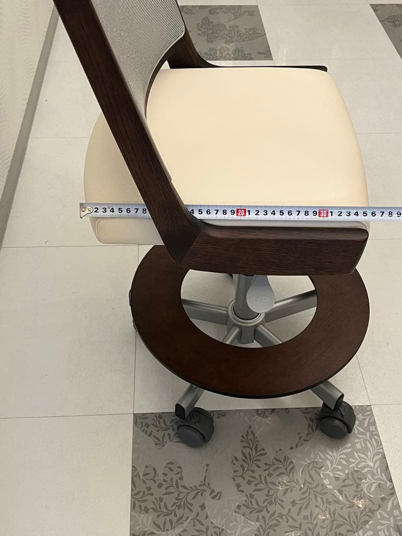 ♦️カリモク デスクチェア♦️高さ調整・回転可能